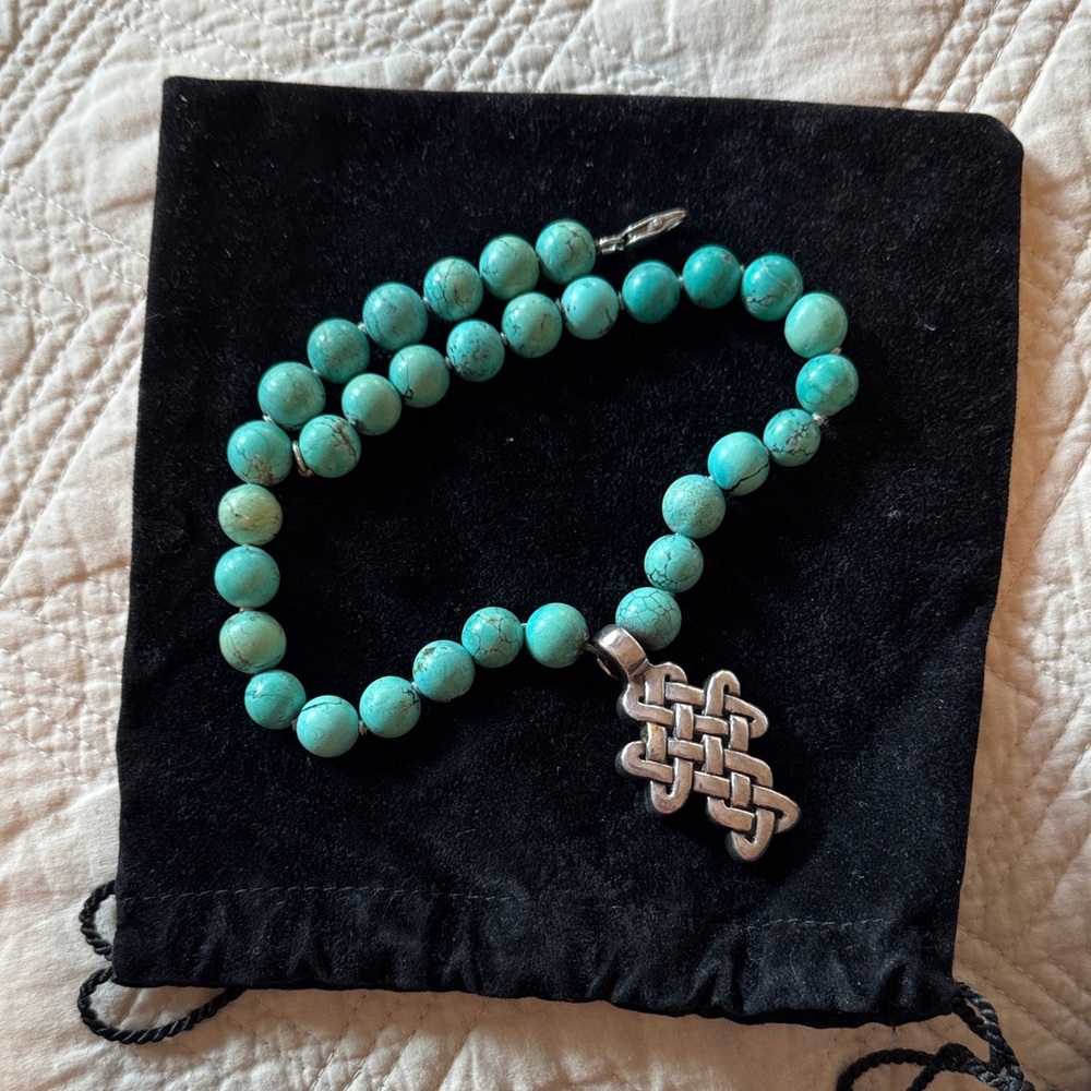 Turquoise Beaded Necklace with Silver Pendant